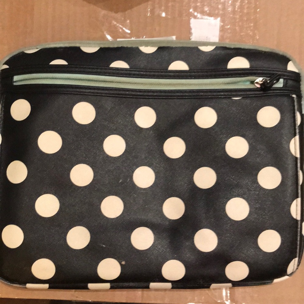 Laptop case. StudioC